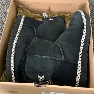 Ugg Boots with Bailey Bow